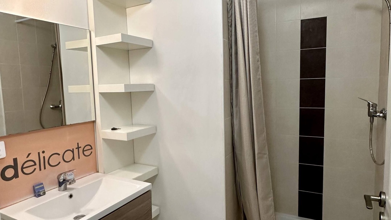 Photo of Bathroom in Pont-Saint-Esprit