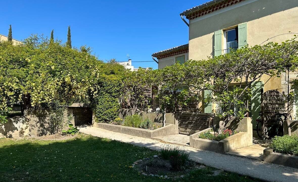 Photo of Outdoor in Pont-Saint-Esprit