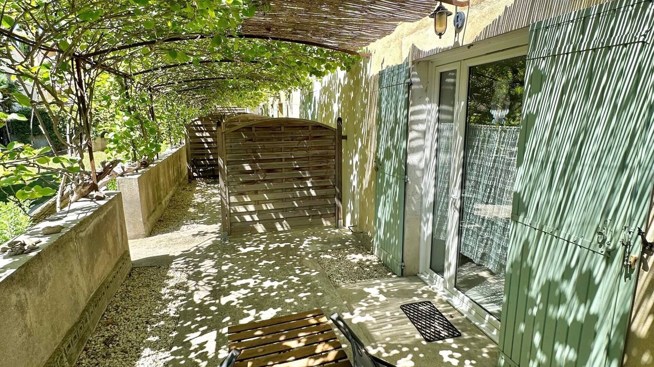 Photo of Patio Balcony in Pont-Saint-Esprit