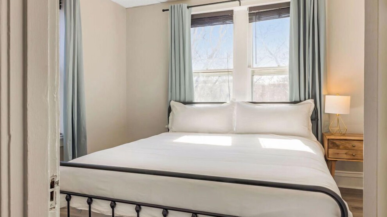 Photo of Bedroom in University City