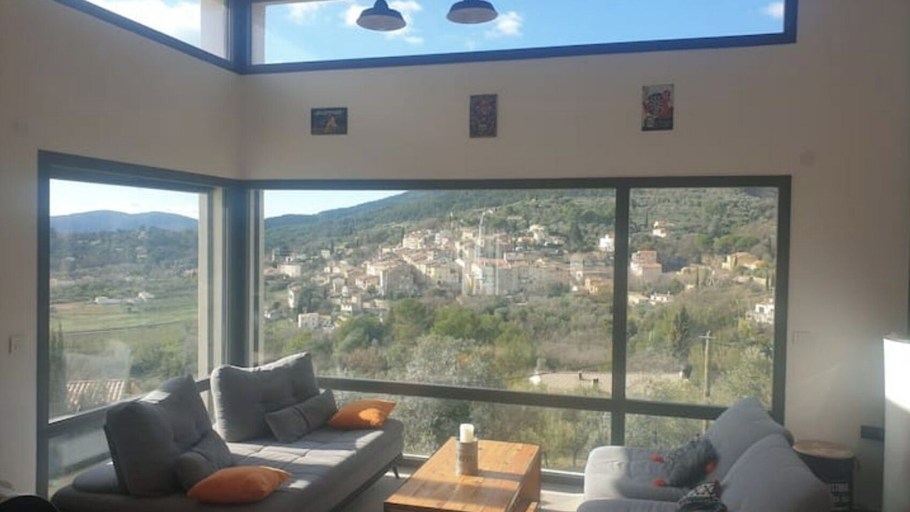 Photo of Livingroom in Callas