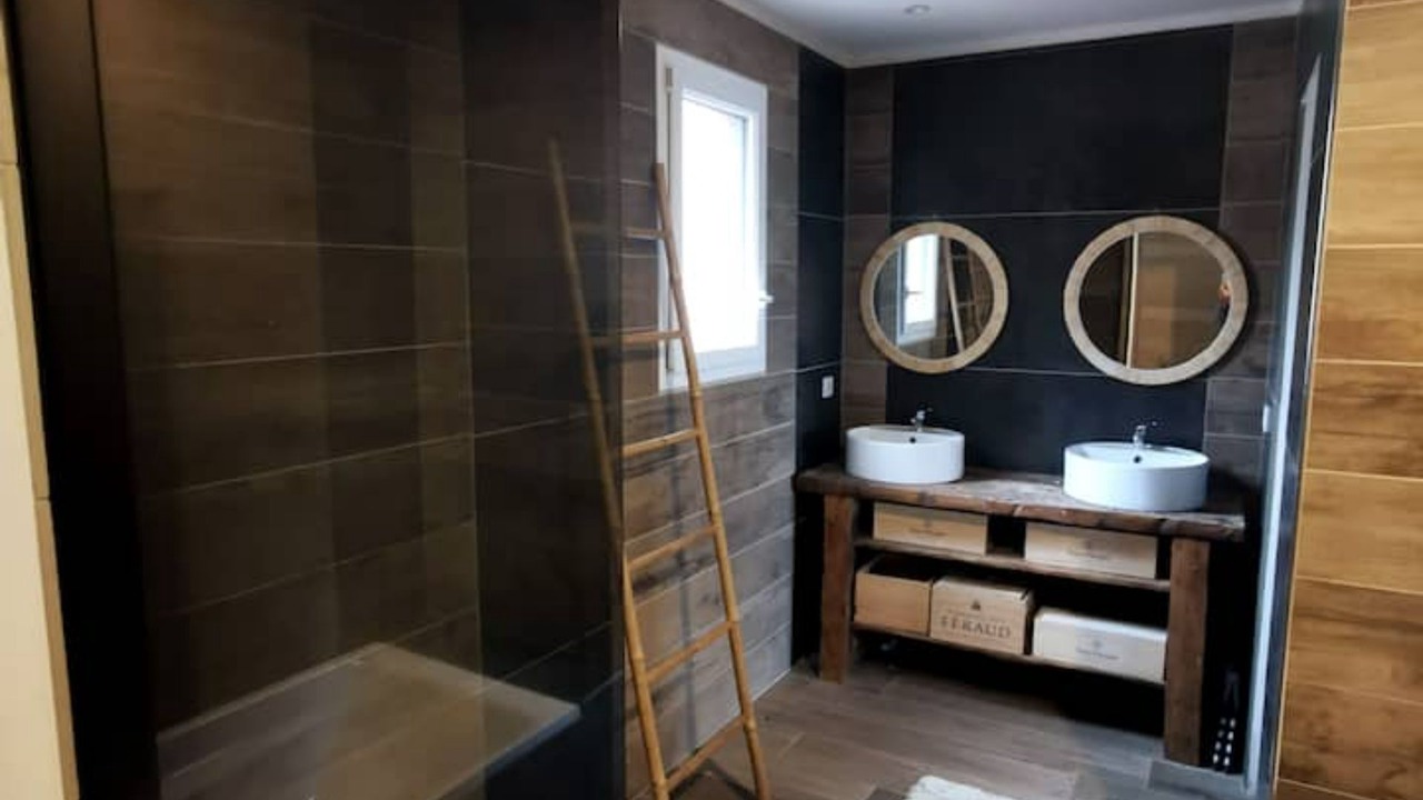 Photo of Bathroom in Callas