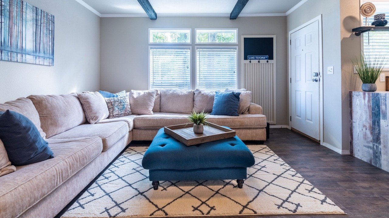 Photo of Livingroom in Kingston