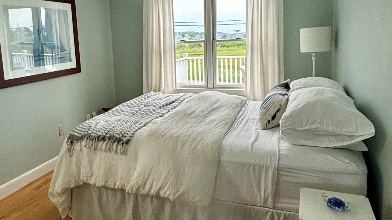 Photo of Bedroom in Brant Rock