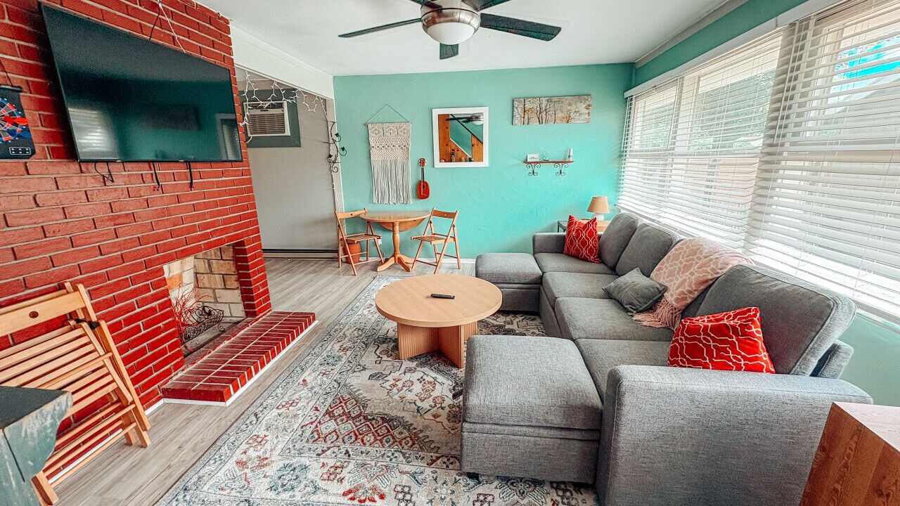 Photo of Livingroom in Greensboro