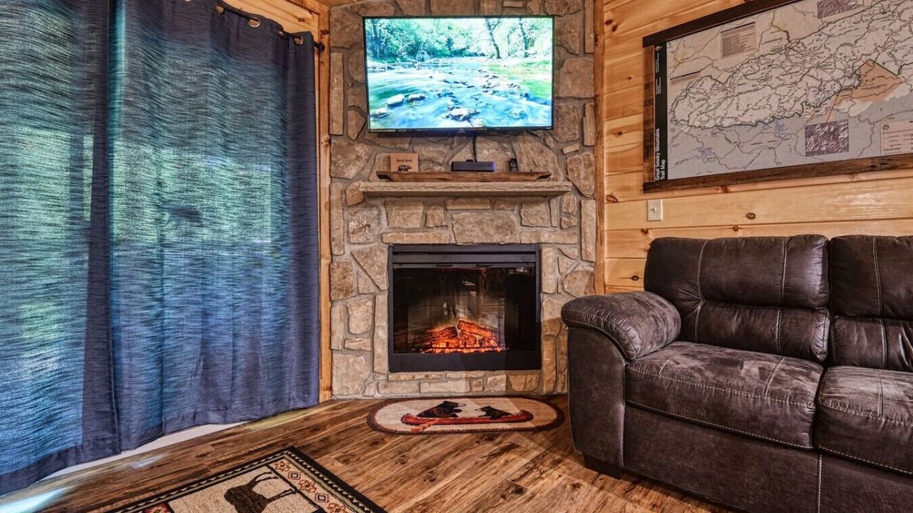Photo of Livingroom in Cosby