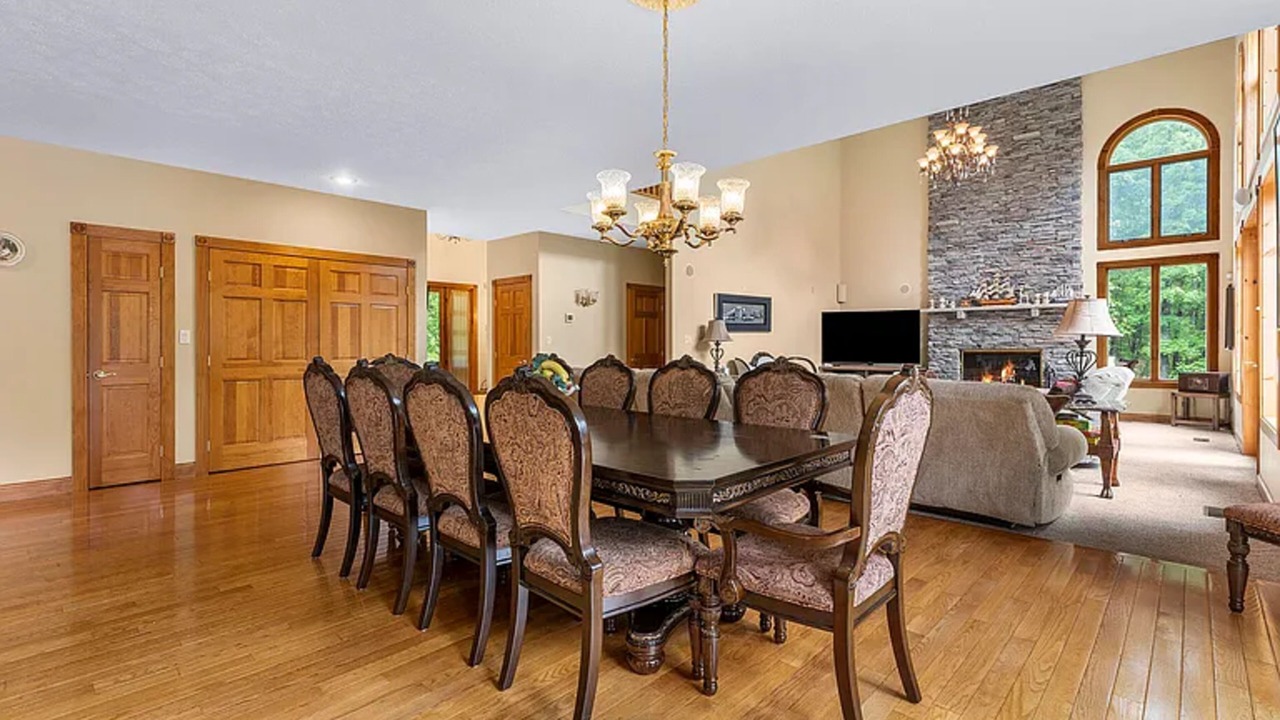 Photo of Others in Cresco