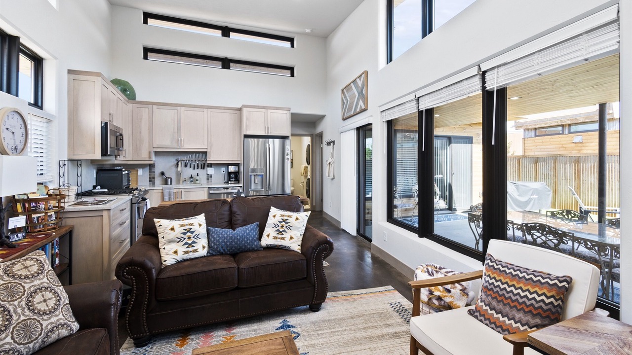 Photo of Livingroom in Clifton