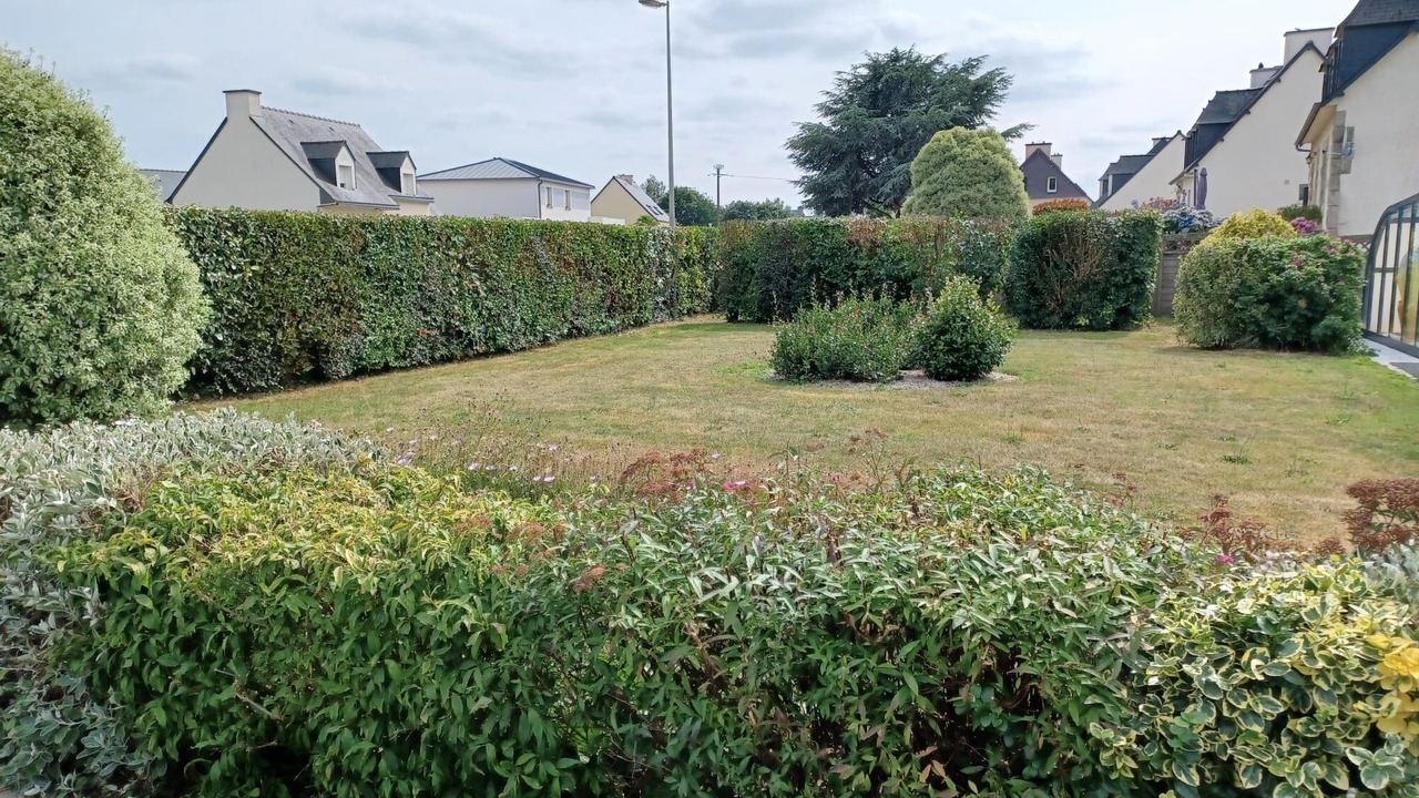 Photo of Outdoor in Pledeliac