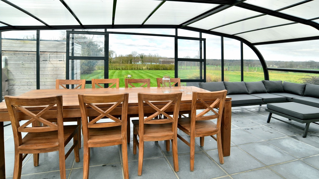 Photo of Others in Pledeliac