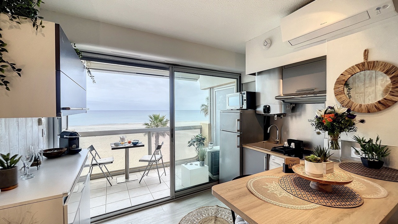 Photo of Kitchen in La Jetee