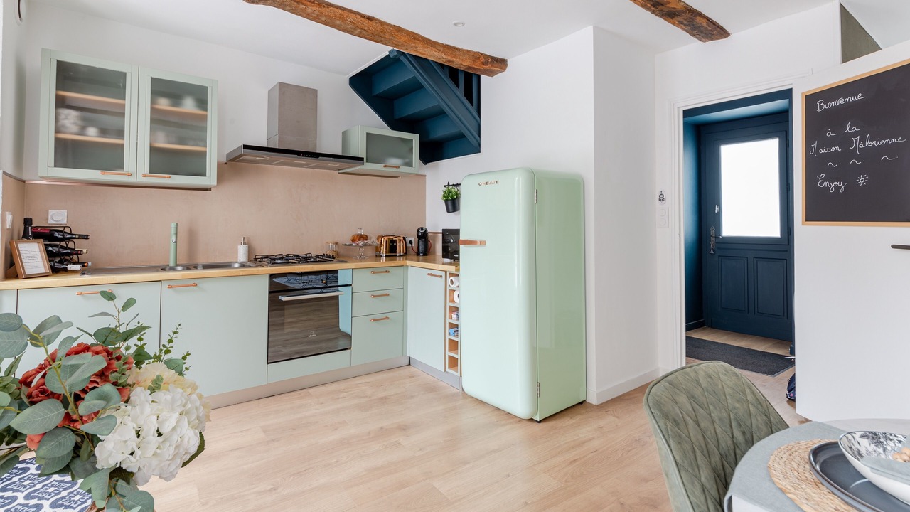 Photo of Kitchen in Saint-Meloir-des-Ondes