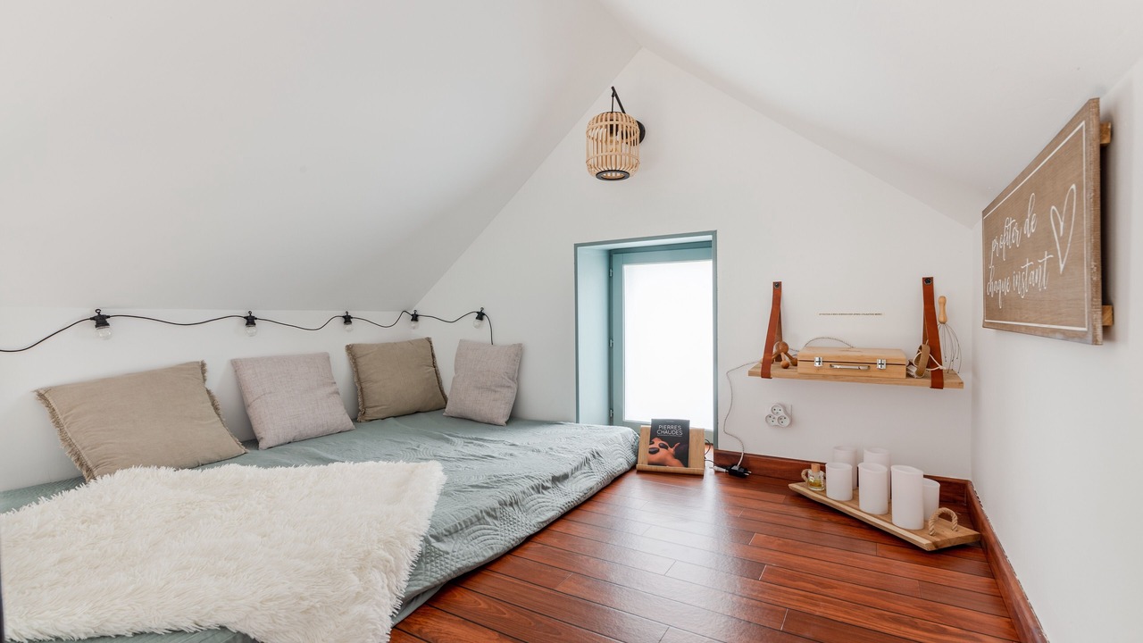 Photo of Bedroom in Saint-Meloir-des-Ondes