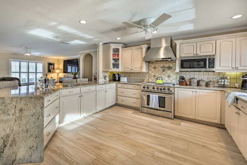 Photo of Kitchen in Apollo Beach