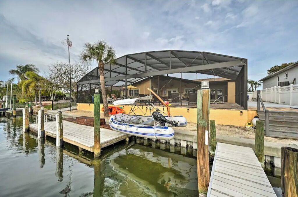 Photo of Others in Apollo Beach