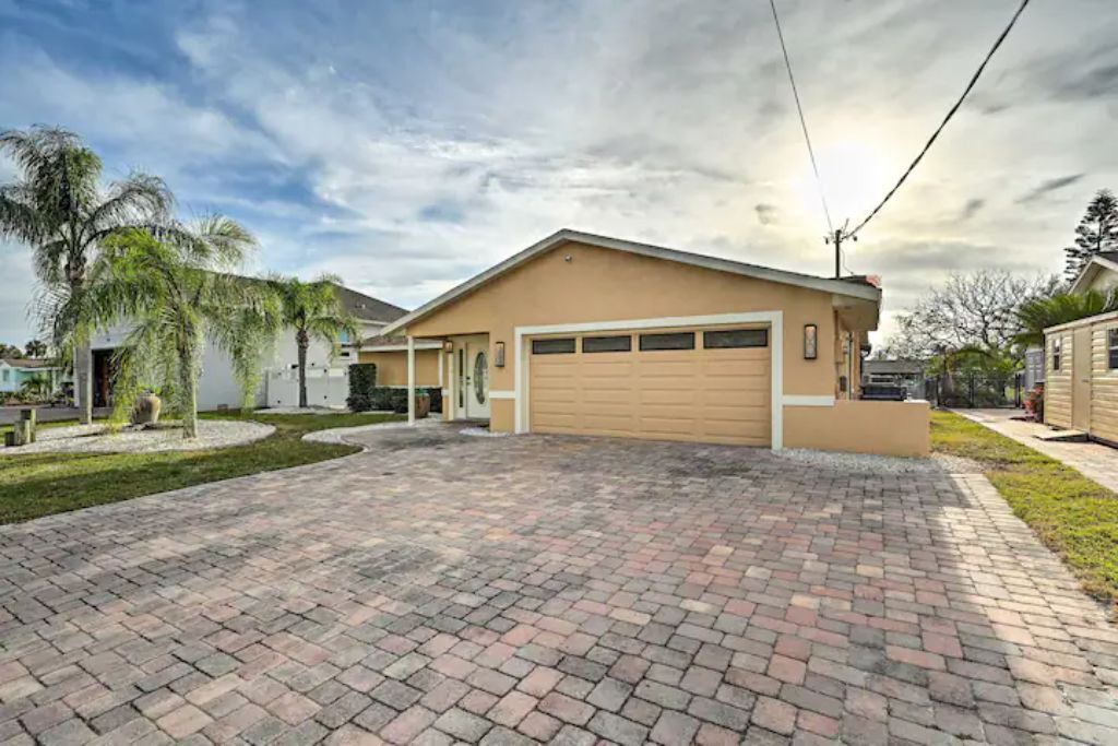 Photo of Outdoor in Apollo Beach