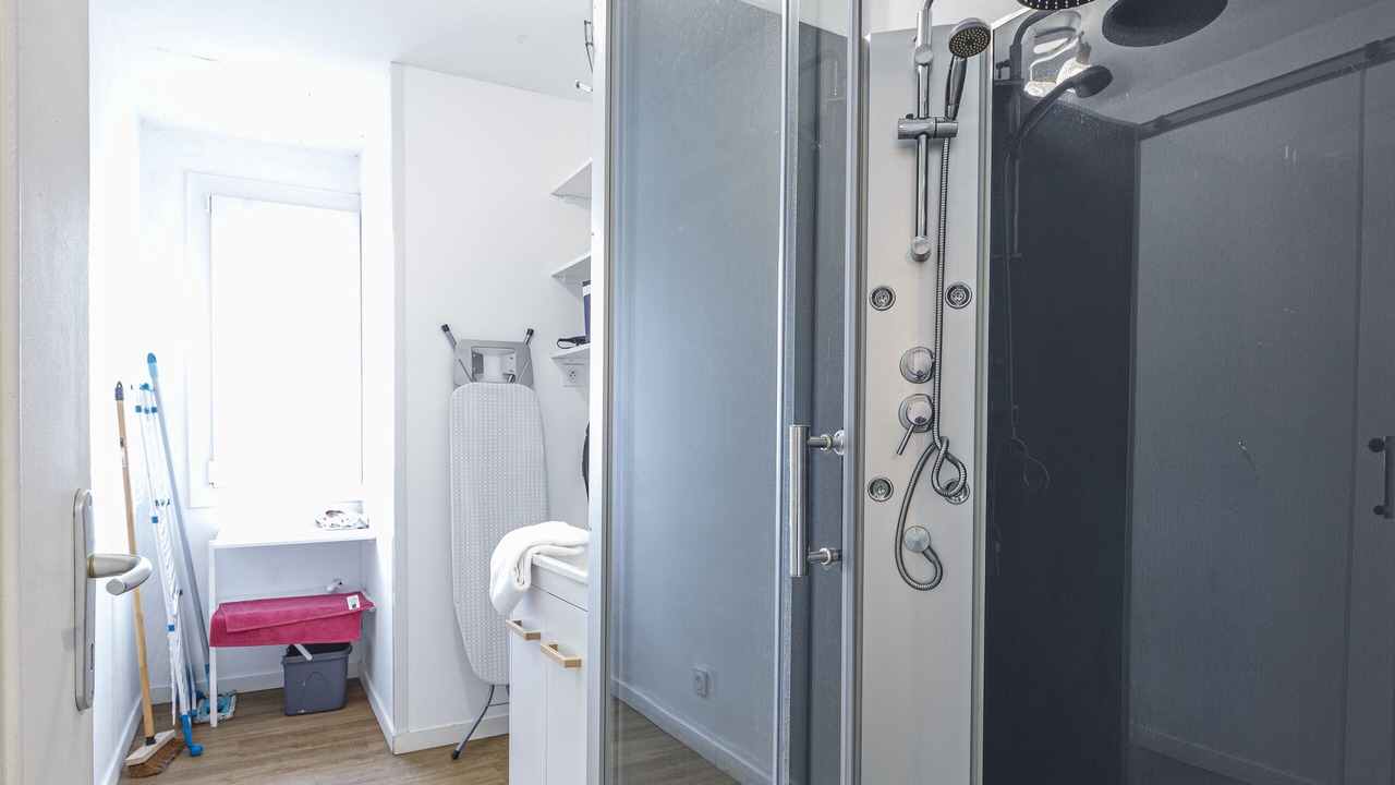 Photo of Bathroom in Laval