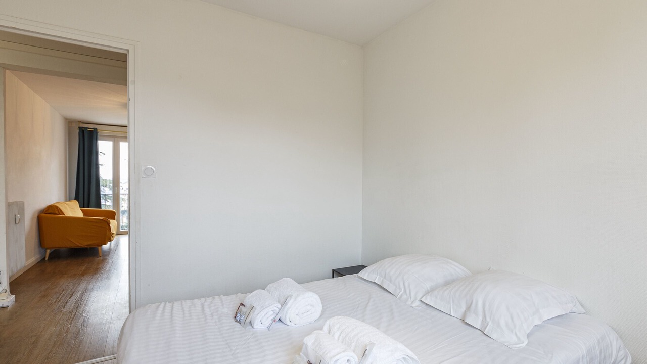 Photo of Bedroom in Laval