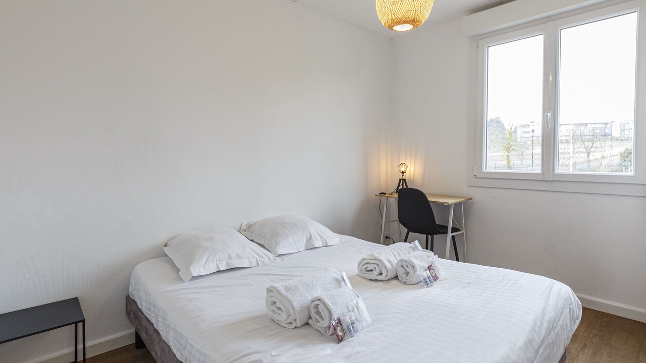 Photo of Bedroom in Laval