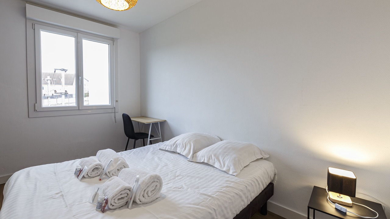 Photo of Bedroom in Laval