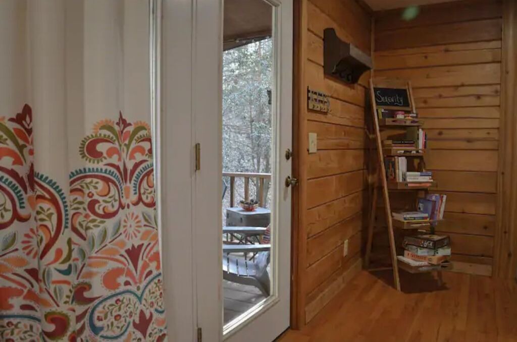 Photo of Others in Murphy