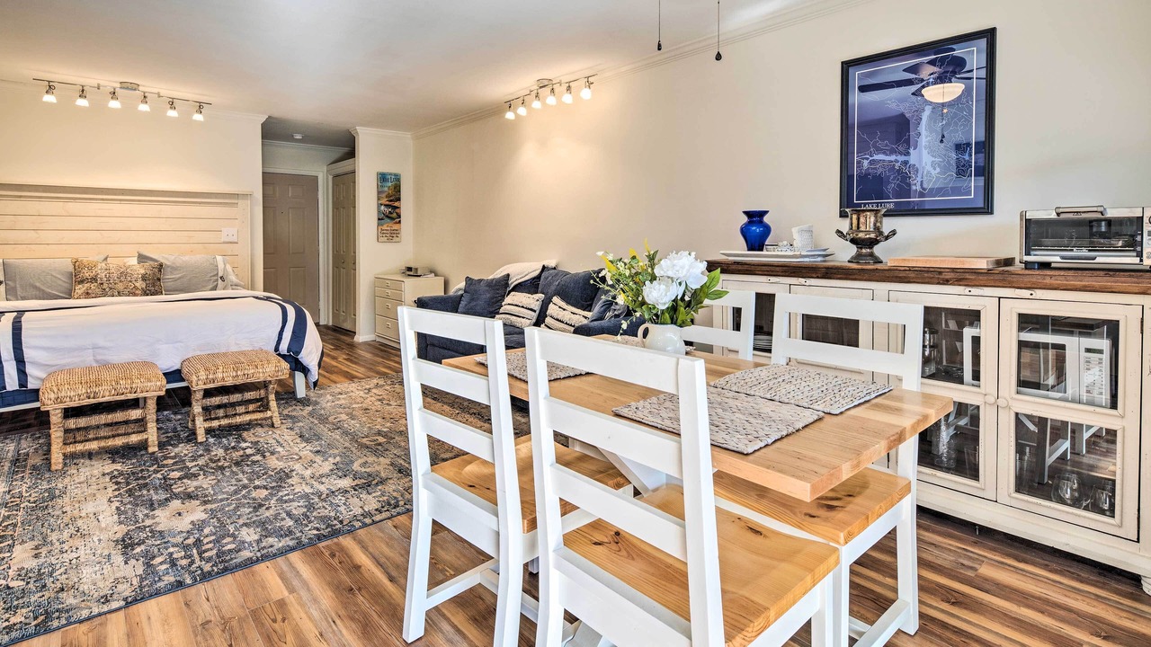 Photo of Bedroom in Lake Lure