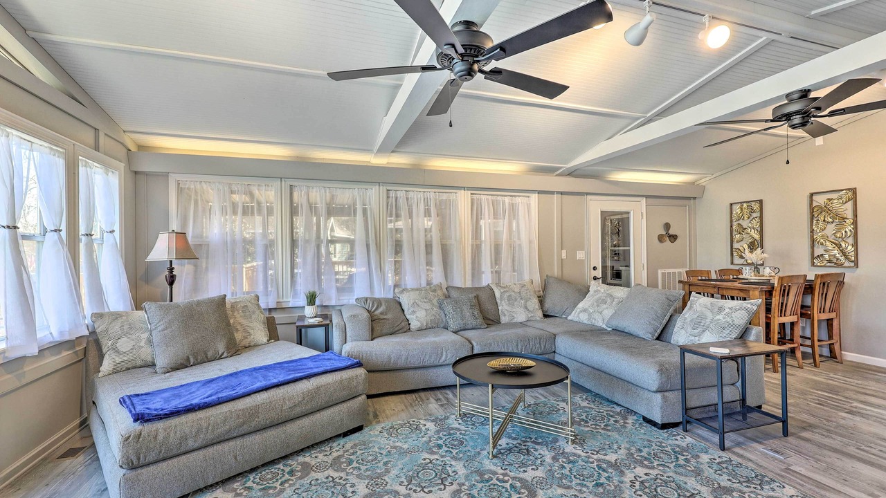 Photo of Livingroom in Rockwell