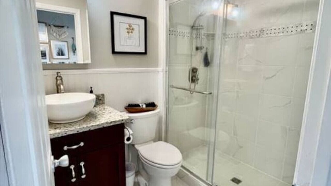Photo of Bathroom in Fairfield Harbour
