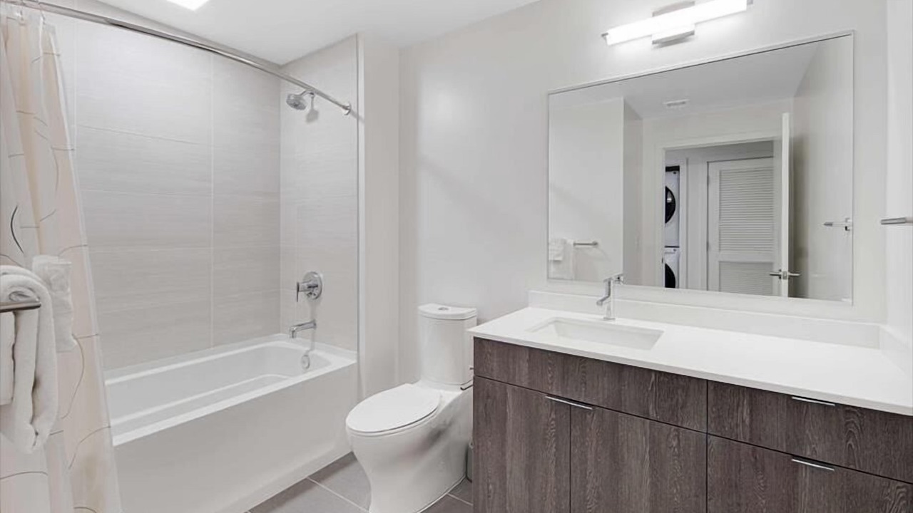 Photo of Bathroom in NoMa
