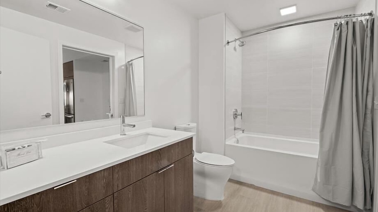 Photo of Bathroom in NoMa