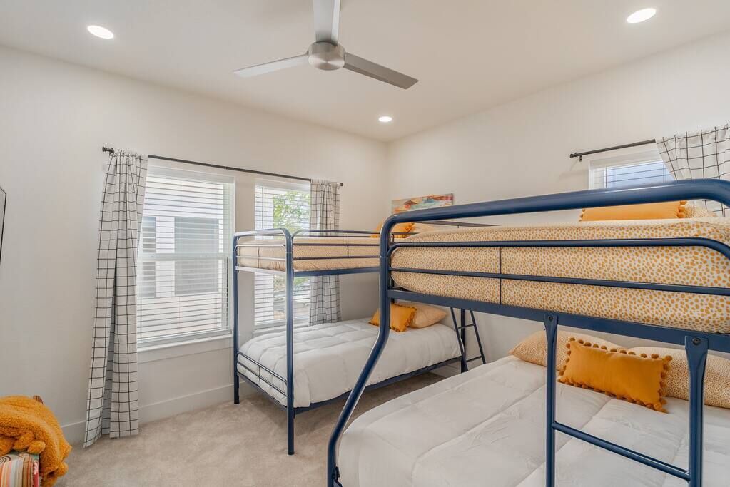 Photo of Bedroom in Mahncke Park