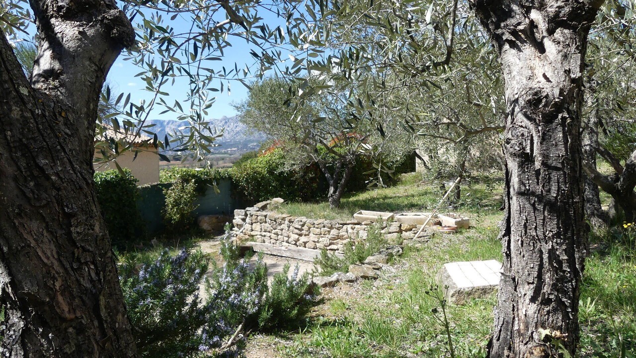 Photo of Outdoor in Pourrieres
