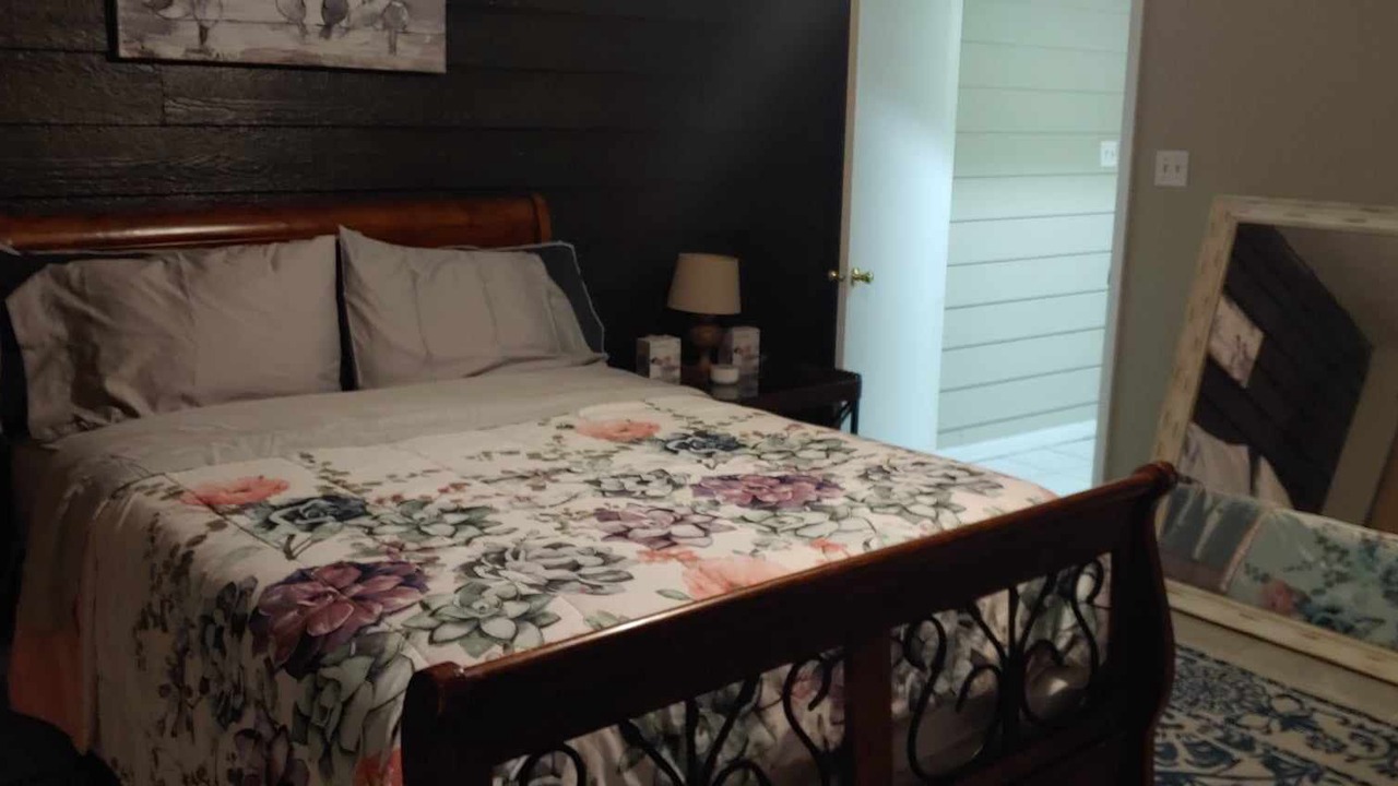 Photo of Bedroom in Lumberton