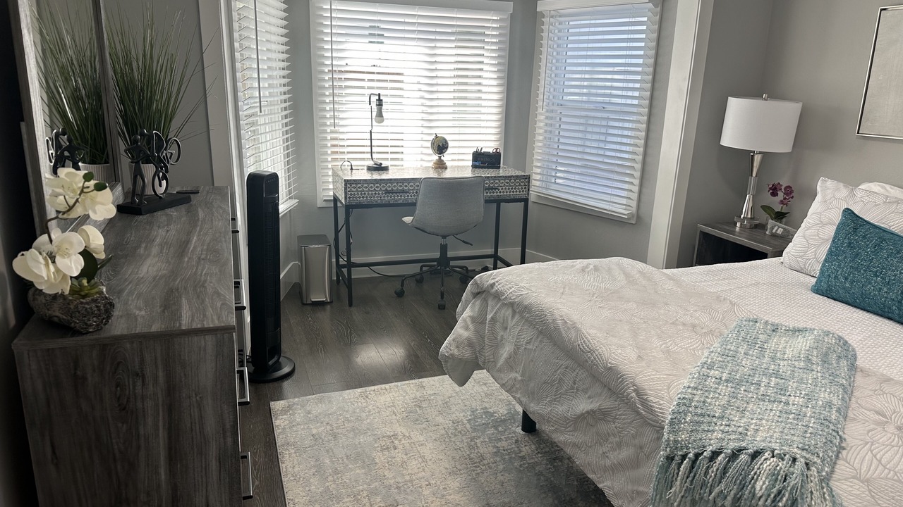 Photo of Bedroom in East Richmond Heights