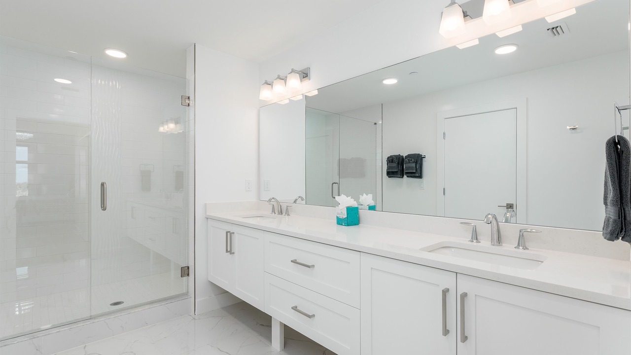 Photo of Bathroom in Island Estate