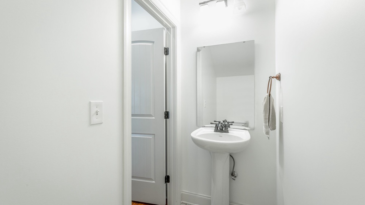 Photo of Bathroom in MLK University