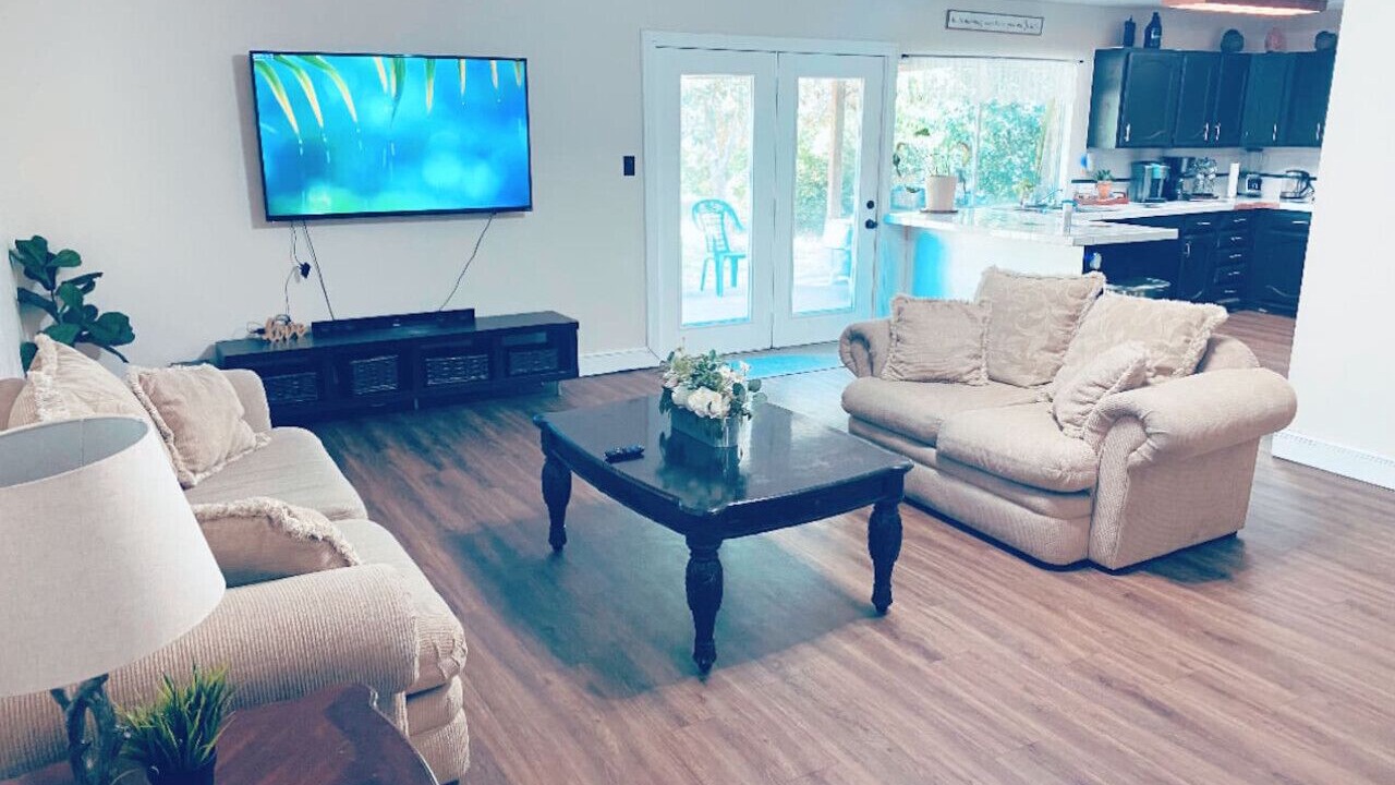 Photo of Livingroom in Humble