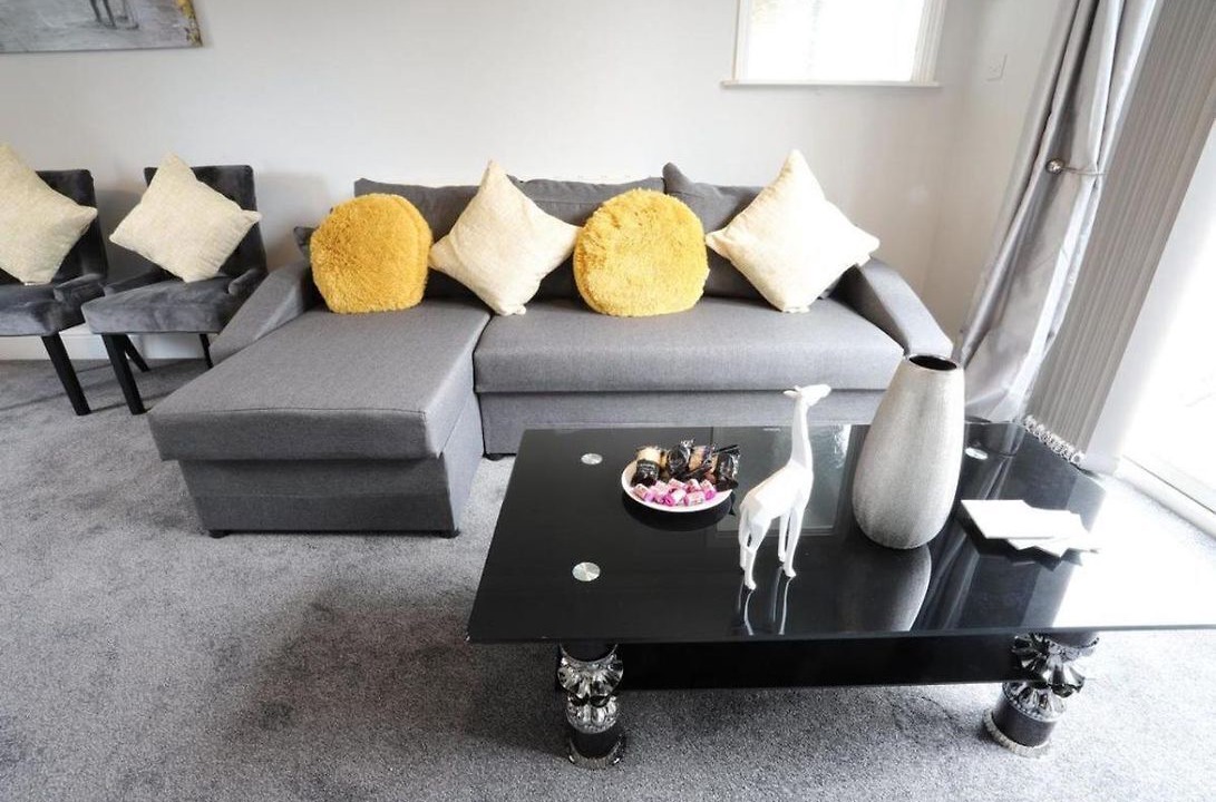 Photo of Livingroom in Marston Green