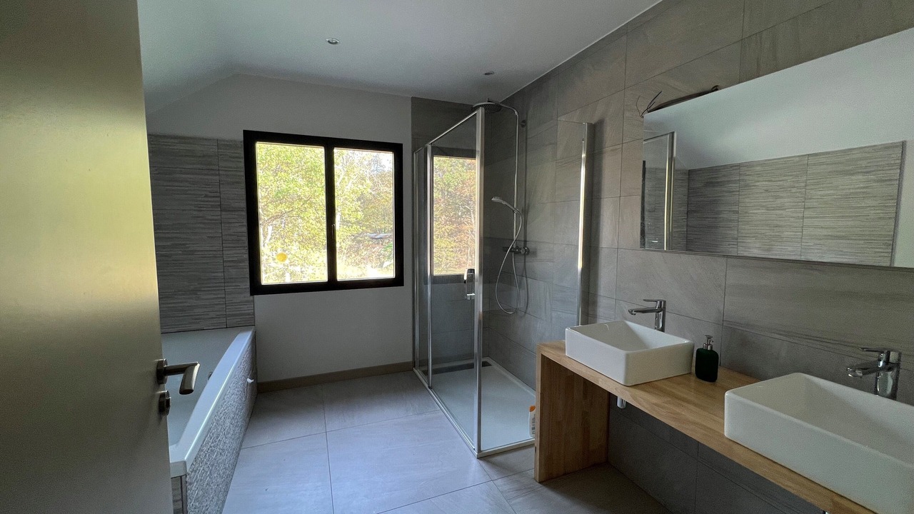 Photo of Bathroom in Ax-les-Thermes