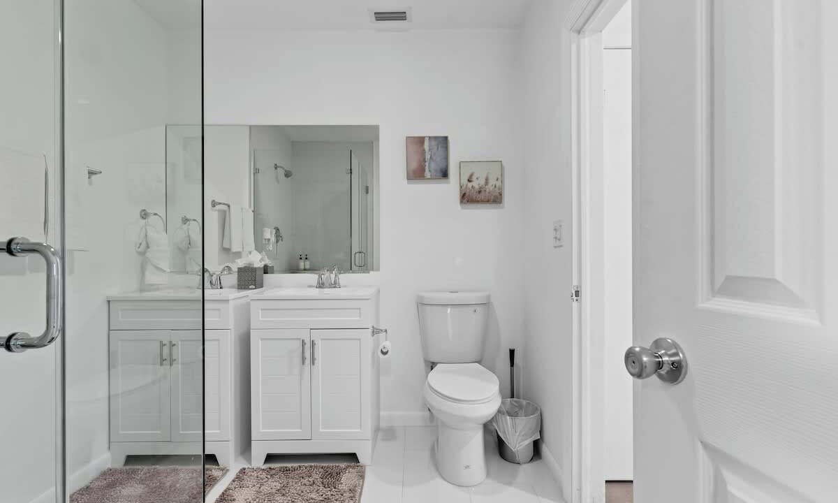 Photo of Bathroom in Homestead