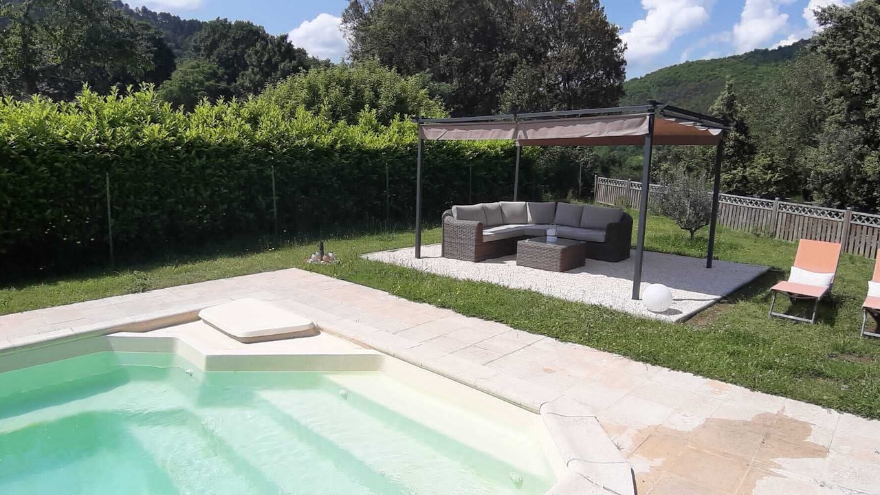 Photo of Outdoor in Pont-de-Labeaume