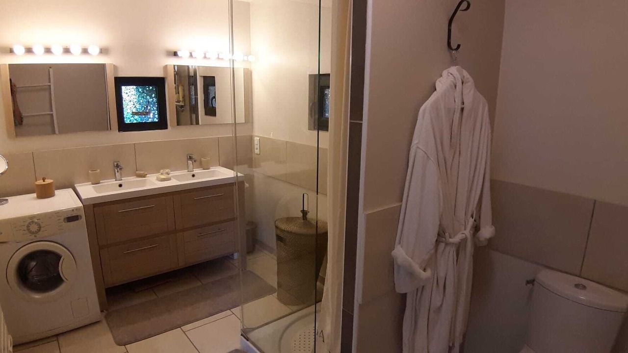 Photo of Bathroom in Pont-de-Labeaume