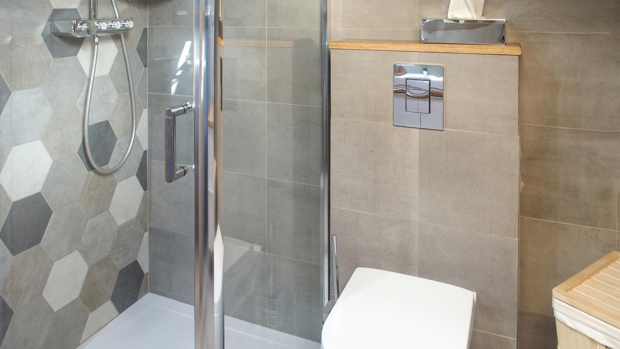 Photo of Bathroom in Saint-Pierre-d'Albigny