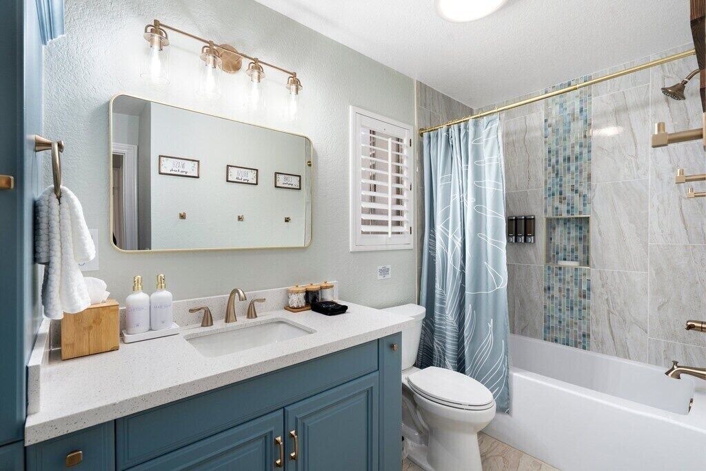Photo of Bathroom in Sunset Ridge