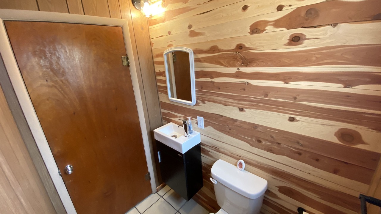 Photo of Bathroom in Bates