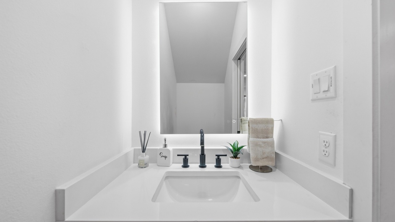 Photo of Bathroom in South Central Houston