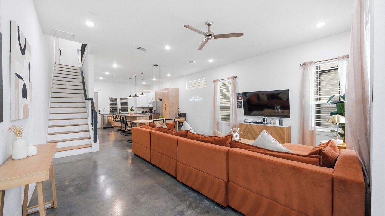 Photo of Bedroom in South Central Houston