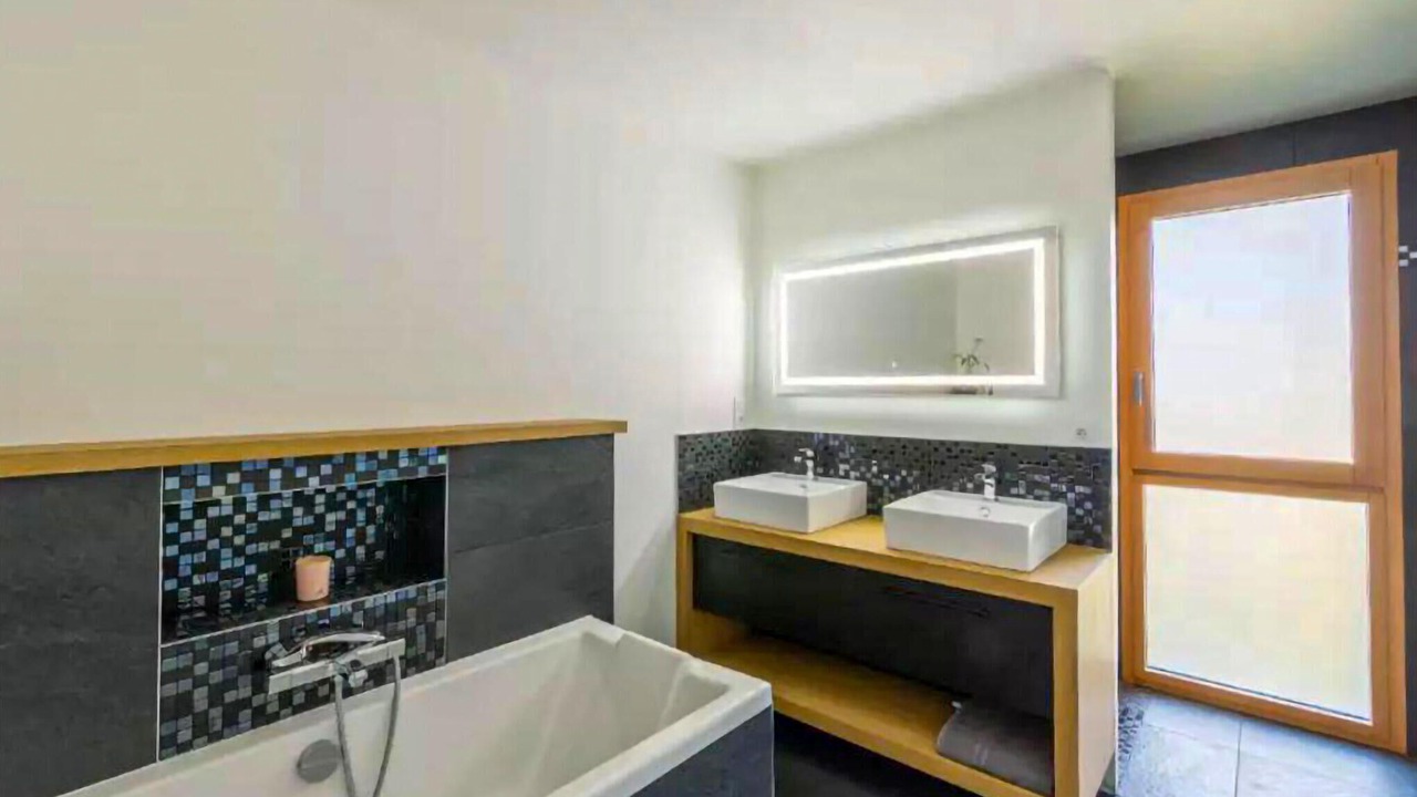 Photo of Bathroom in Plelan-le-Petit