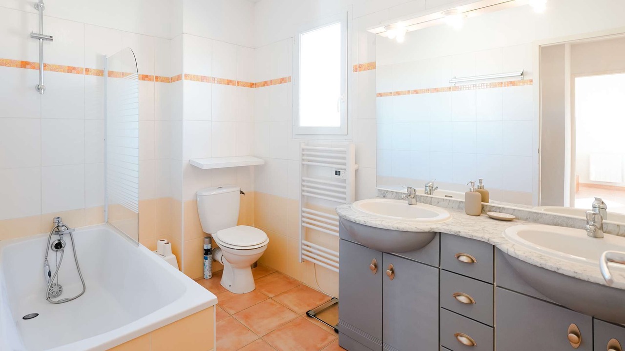 Photo of Bathroom in Foulquines