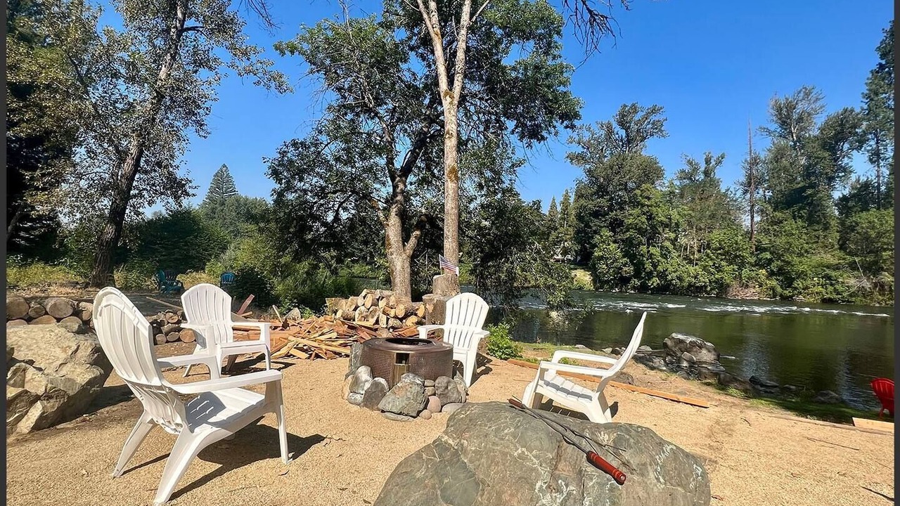 Photo of Outdoor in Fruitdale